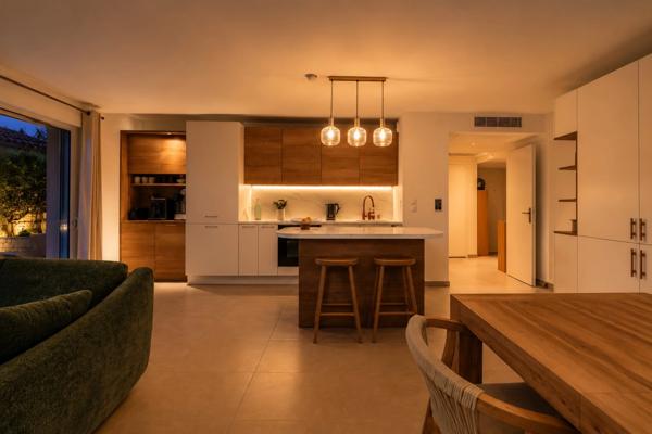 AIX EN PROVENCE Torse -  Magnifique rez-de-jardin 76m2 - jardin 130m2 - double stationnement
