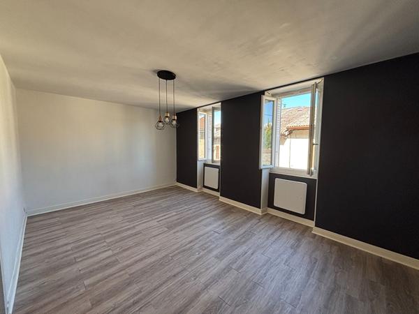 Appartement Neuville Sur Ain 4 pièce(s) 70 m2
