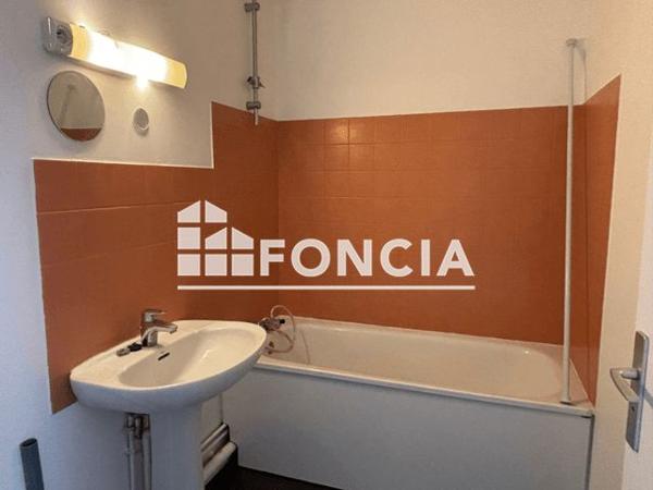 Location Appartement 3 pièces 62.76 m² - 52/54 RUE DE LA GARE Plaisir 78370