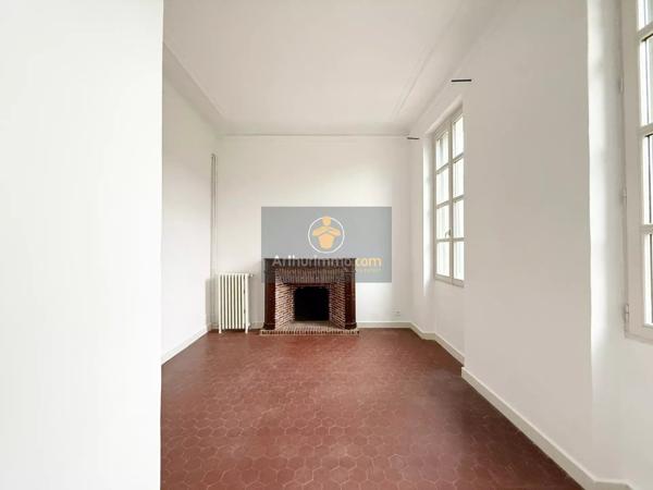 Vente Immeuble 13 pièces 300 m2 à Apt