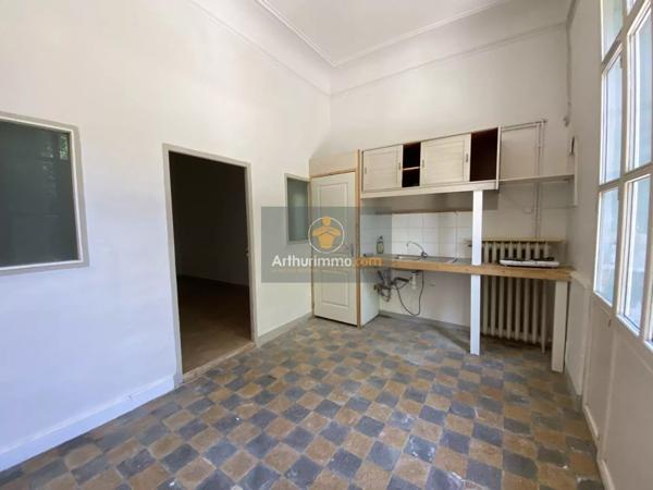 Vente Immeuble 13 pièces 300 m2 à Apt