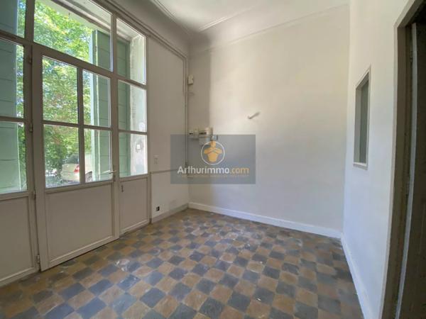 Vente Immeuble 13 pièces 300 m2 à Apt