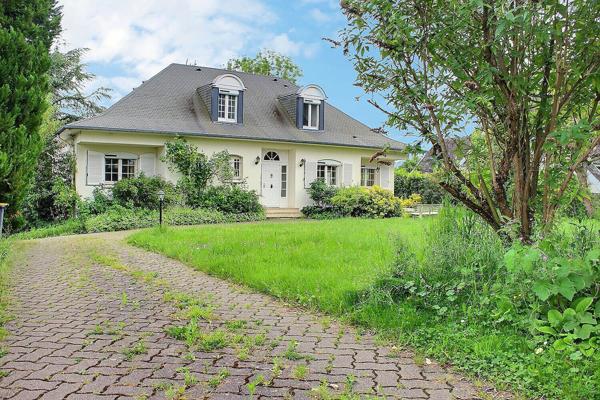 Maison de Caractère à Verdun - 7 Pièces, 167 m²