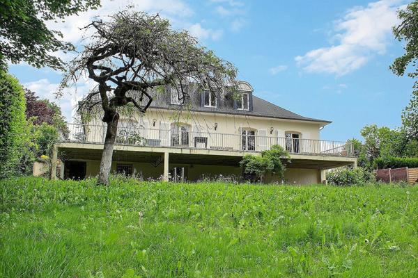 Maison de Caractère à Verdun - 7 Pièces, 167 m²