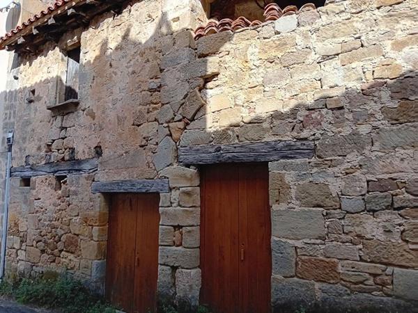 Bâtiment  en pierre 3 pièces 298m2 maison et grange