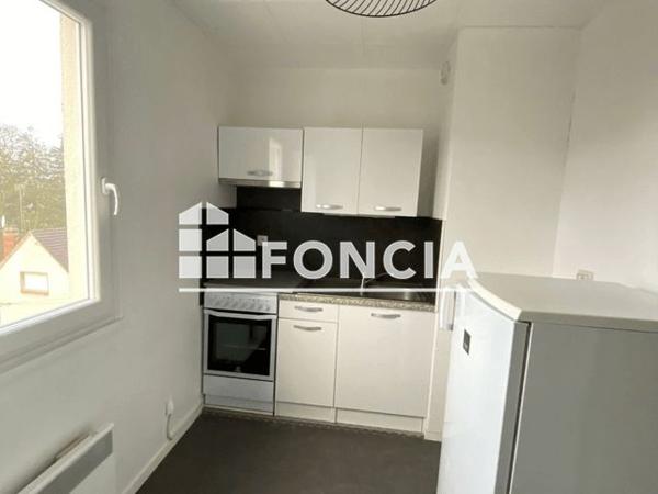 Location Studio 35.3 m² - 22 RUE GABRIEL LELONG Chartres 28000