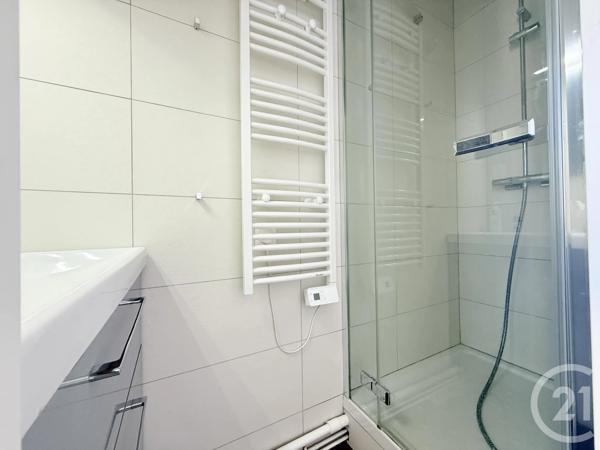 Appartement F2 à vendre  2 pièces - 31,52 m 2   ST OUEN  - 93