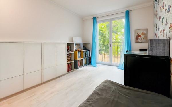 Appartement à vendre    3 pièces • 71 m2 Soisy-sur-Seine