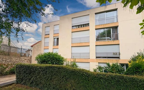 Appartement à vendre    3 pièces • 71 m2 Soisy-sur-Seine
