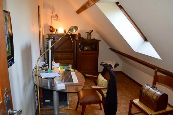 Maison de caractère avec grand terrain arboré exposé sud / sud-est – Proche Aix-en-Othe