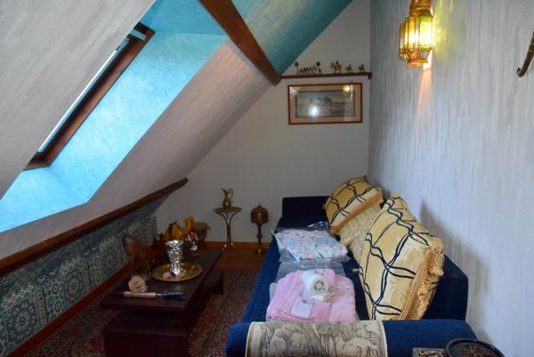 Maison de caractère avec grand terrain arboré exposé sud / sud-est – Proche Aix-en-Othe