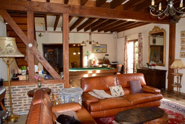 Maison de caractère avec grand terrain arboré exposé sud / sud-est – Proche Aix-en-Othe