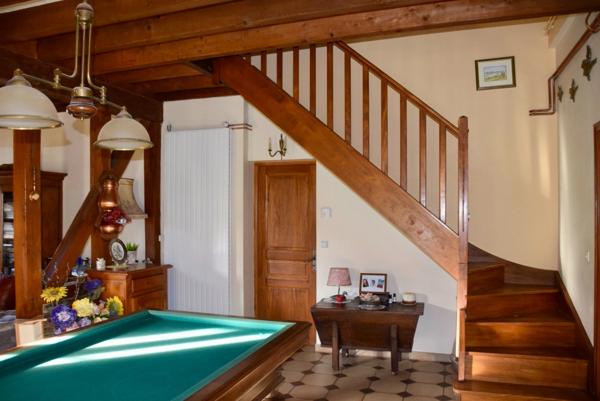 Maison de caractère avec grand terrain arboré exposé sud / sud-est – Proche Aix-en-Othe