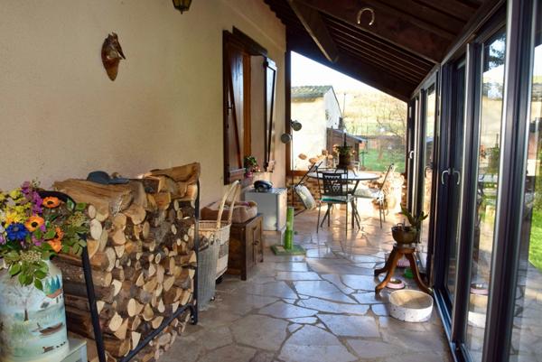 Maison de caractère avec grand terrain arboré exposé sud / sud-est – Proche Aix-en-Othe