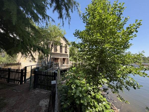 Maison à vendre 307 110 € Saint-Astier 7 p 340 m² DPE C