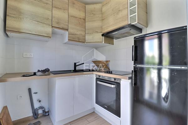 À vendre ? Charmant 2 pièces de 31 m² avec bel extérieur d'environ 20 m² ? À 15 min à pied de la gare Un appartement avec extérieur, idéal pour un premier achat ou un investissement