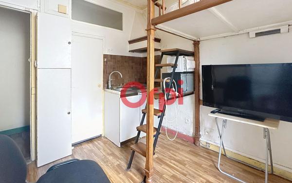 Appartement à vendre    2 pièces • 12 m2 Paris 19