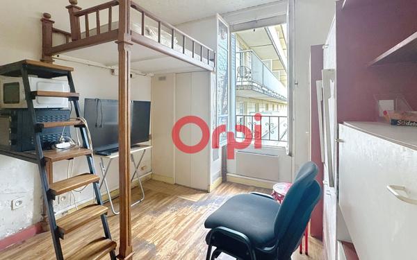 Appartement à vendre    2 pièces • 12 m2 Paris 19