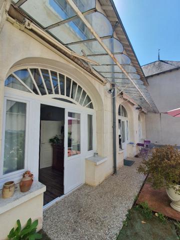 MAISON DE VILLE À VENDRE À SAINT AIGNAN
