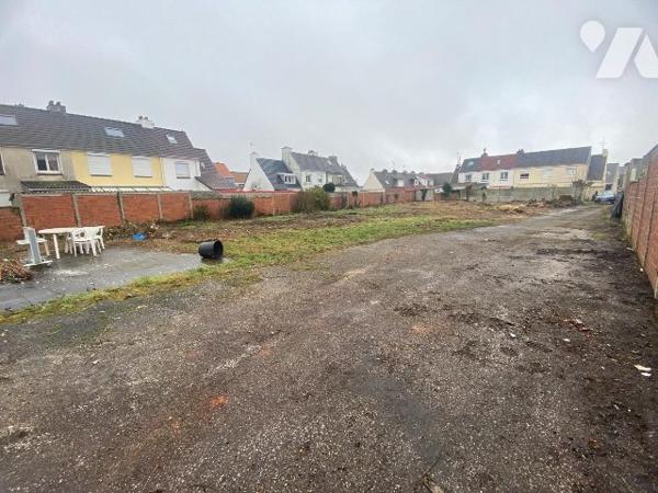 BLERIOT PLAGE CENTRE TERRAIN CONSTRUCTIBLE 1.400 M²