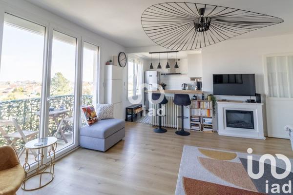 Appartement à vendre 4 pièces 66 m² Carrières-sur-Seine