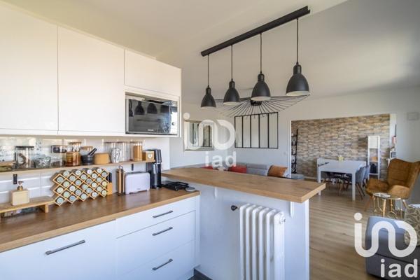 Appartement à vendre 4 pièces 66 m² Carrières-sur-Seine