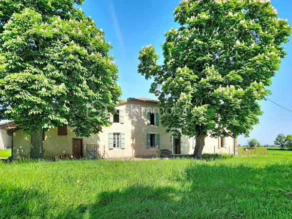Corps de ferme de 200 m²