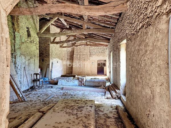 Corps de ferme de 200 m²