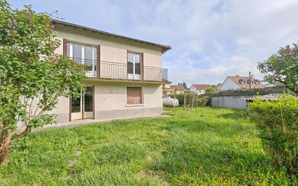 Maison à vendre    4 pièces • 81 m2 Jussac