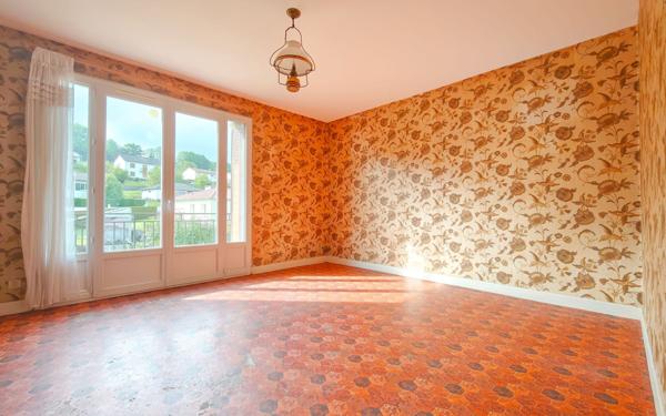 Maison à vendre    4 pièces • 81 m2 Jussac