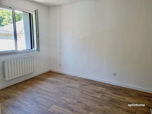 Brive 2 chambres proche centre Maison écologique RE2020