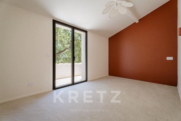 Hyères – Villa contemporaine vue mer 320 m² piscine