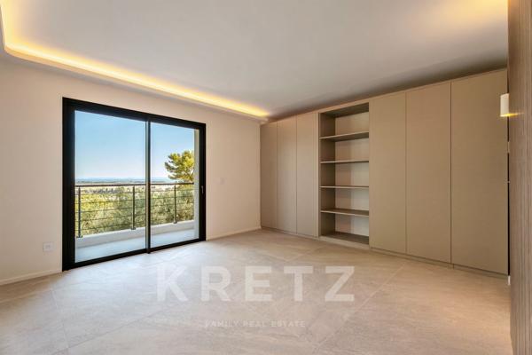 Hyères – Villa contemporaine vue mer 320 m² piscine
