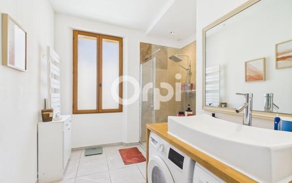 Maison à vendre    4 pièces • 105,78 m2 Mandelieu-la-Napoule