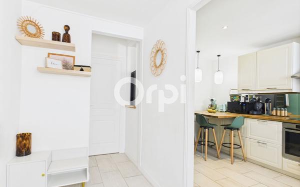 Maison à vendre    4 pièces • 105,78 m2 Mandelieu-la-Napoule