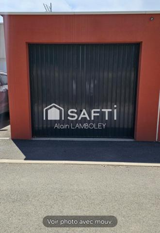 À vendre – Charmante maison à La Bouilladisse  Découvrez cette magnifique maison de 89 m², idéalement située sur la commune de La Bouilladisse. Baignée de lumière grâce à son exposition plein sud, elle offre un agréable jardin, un garage ainsi qu’une place de parking privative.  Une opportunité à ne pas manquer !  Dis-moi si tu veux ajouter des précisions sur les équipements, l'agencement ou l'environnement.