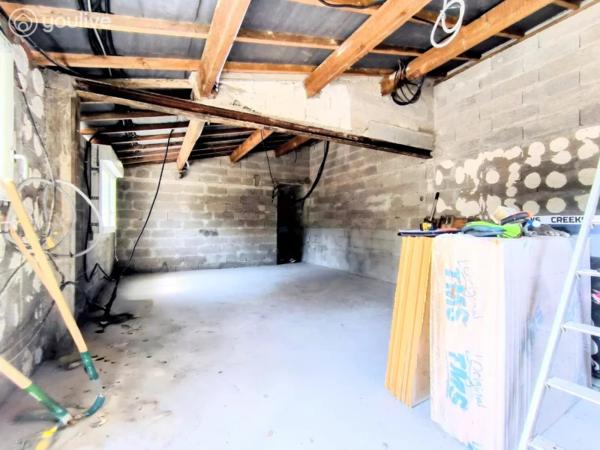 SAINT-JEAN-DE-BOISEAU – UNE MAISON À FAÇONNER SELON VOS ENVIES