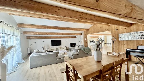 Immeuble à vendre 243 m² Tarascon