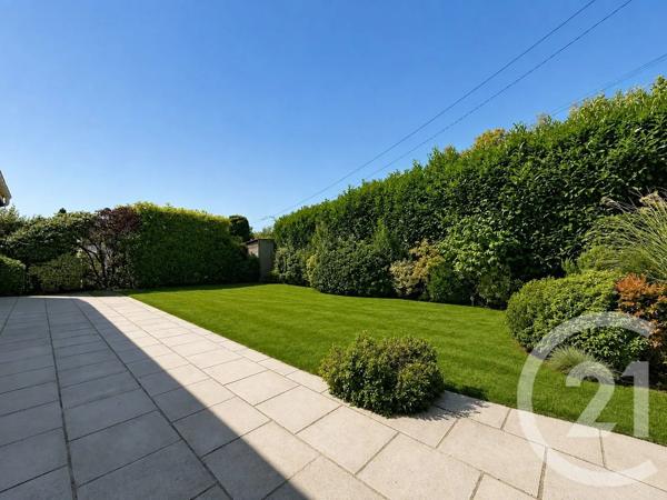Maison à vendre  8 pièces - 166,51 m 2   GROSLAY  - 95