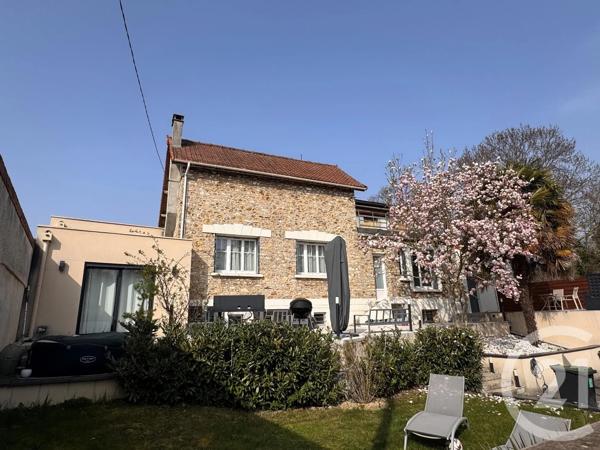 Maison à vendre  8 pièces - 166,51 m 2   GROSLAY  - 95