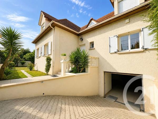 Maison à vendre  8 pièces - 166,51 m 2   GROSLAY  - 95