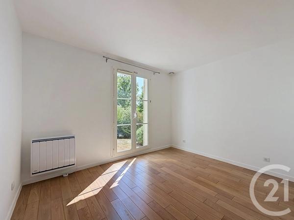 Maison à vendre  8 pièces - 166,51 m 2   GROSLAY  - 95