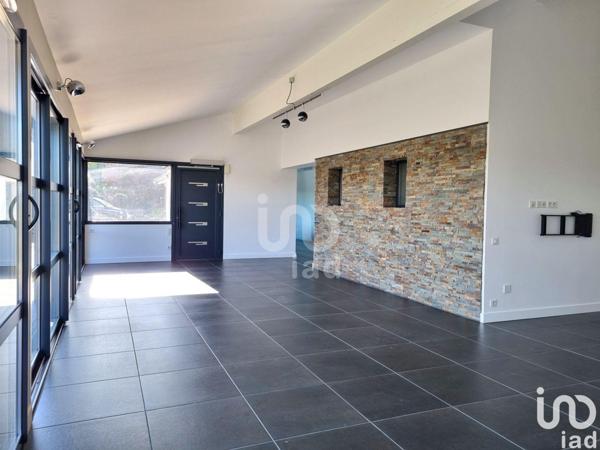 Maison à vendre 4 pièces 175 m² Pechbonnieu