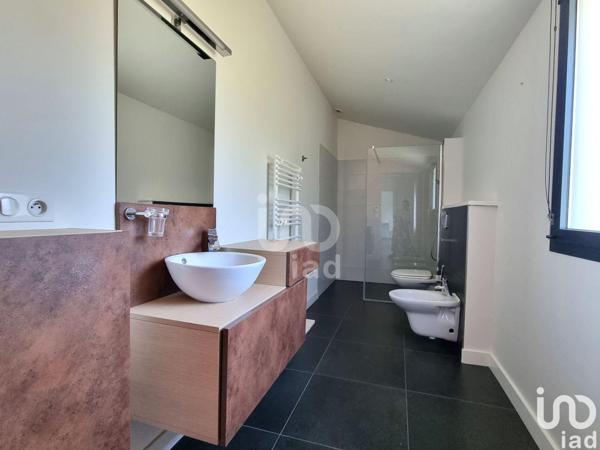 Maison à vendre 4 pièces 175 m² Pechbonnieu