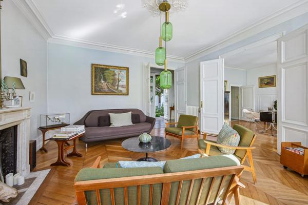 Vente Maison de ville Orléans 10 Pièces 286 m²