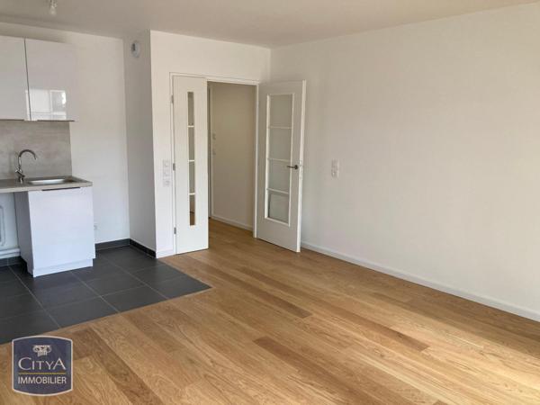 Appartement à louer 3 pièces 60.47m² Clamart (92140)