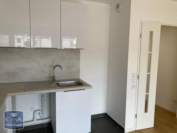 Appartement à louer 3 pièces 60.47m² Clamart (92140)