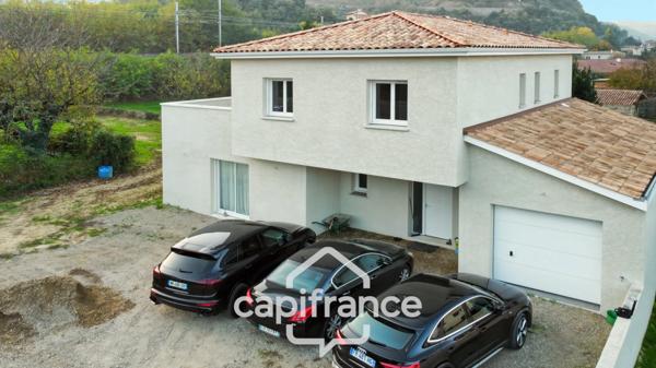 Maison à vendre 6 pièces (07)