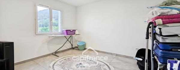 Maison à vendre 6 pièces (07)