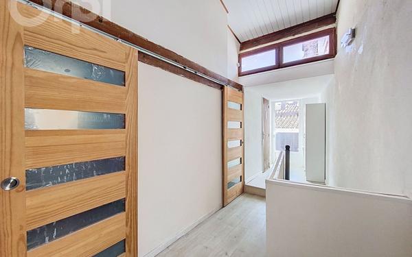 Maison à vendre    3 pièces •  Le Soler